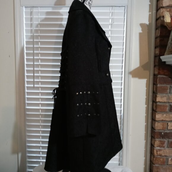 Hearts & Roses London Gothic Long Coat – Size 16 – Early 2000s - Picture 2 of 10